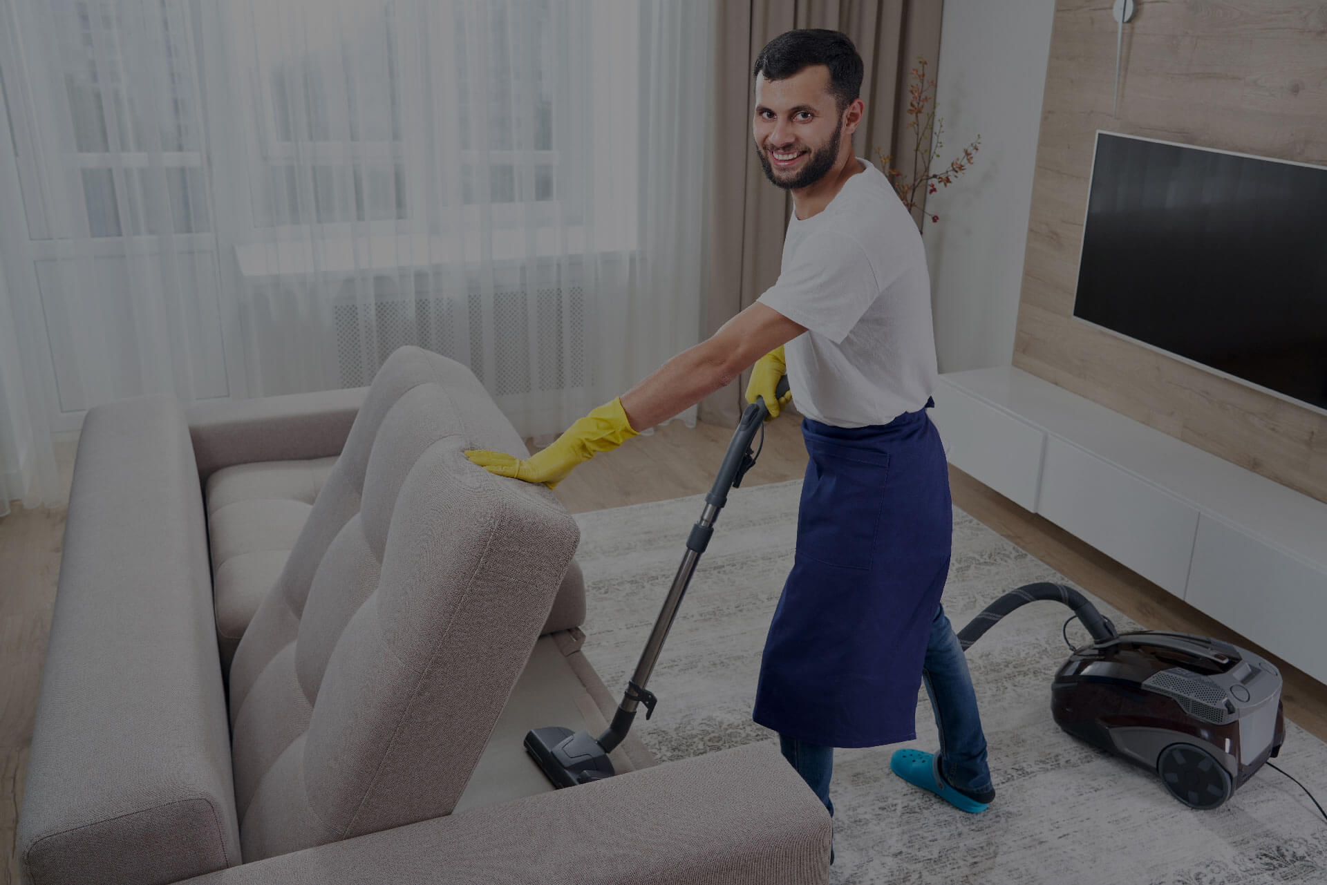 hiring a professional cleaning service